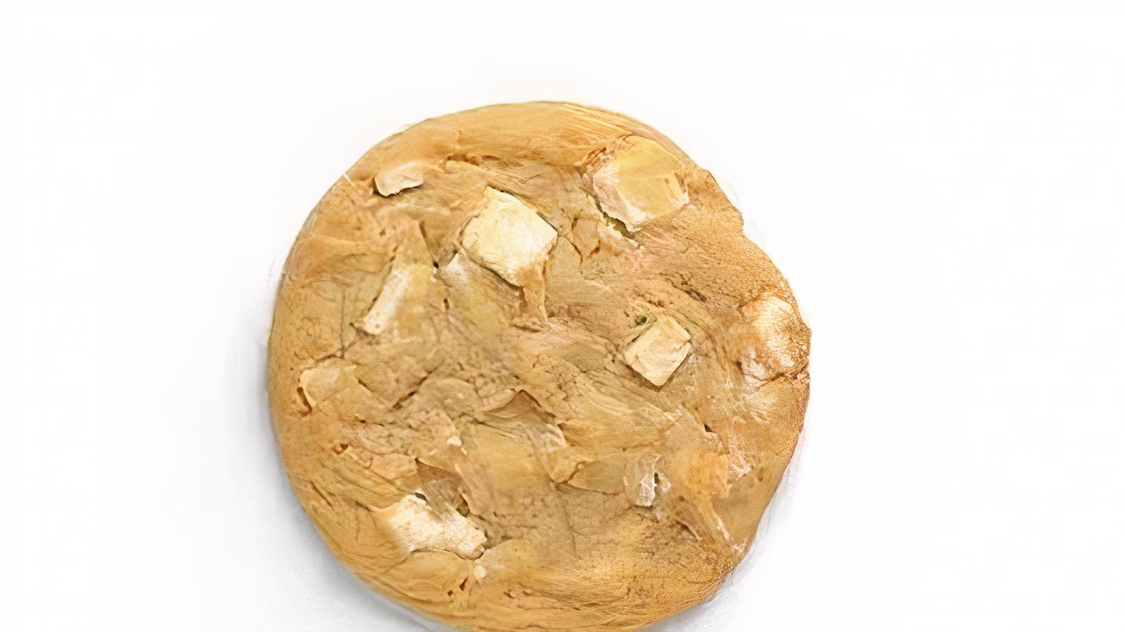 Order White Chocolate Macadamia Nut Cookie - Otis Spunkmeyer food online from Extra Mile 2028 store, City of Industry on bringmethat.com