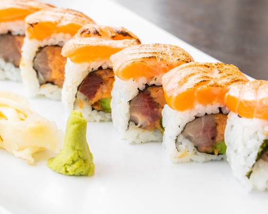 Order The Great Gatsby Roll food online from Super Sushi & Poke store, Middlesex County on bringmethat.com