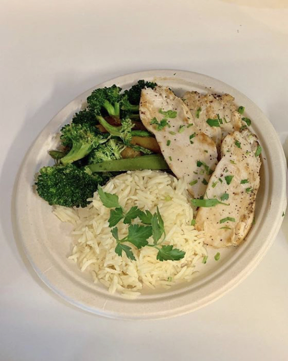 Order Chicken Rice plate food online from Courtside Caffe store, Los Angeles on bringmethat.com