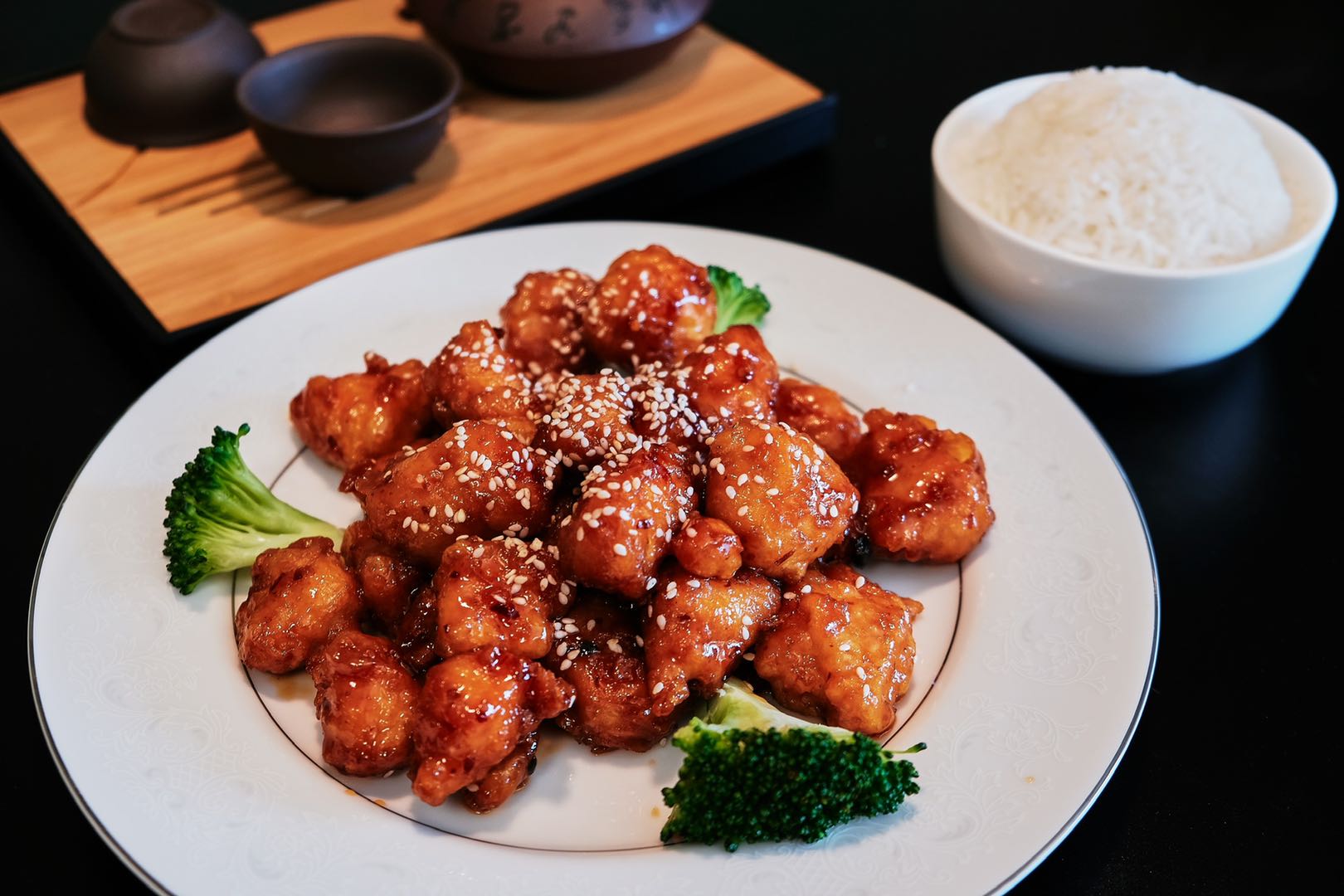 Order  Sesame Chicken food online from Beijing Cafe store, Rancho Cordova on bringmethat.com