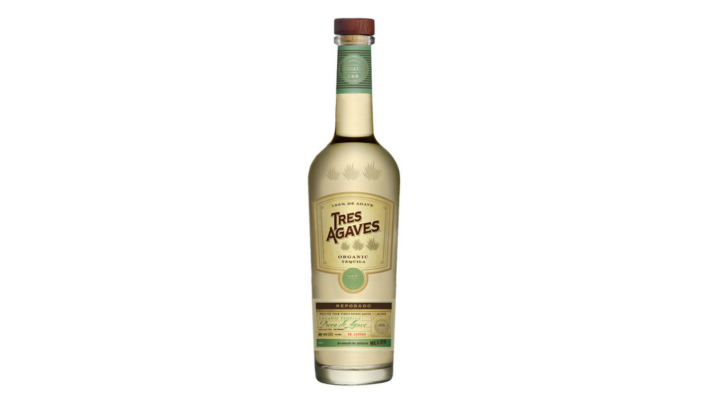 Order Tres Agaves Tequila Reposado 750mL food online from Liquor Palace store, Burbank on bringmethat.com