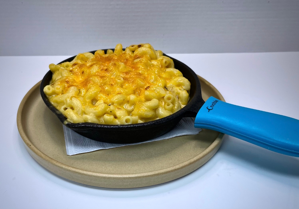 Order Mac N Cheese food online from Snakes & Lattes Tucson store, Tucson on bringmethat.com