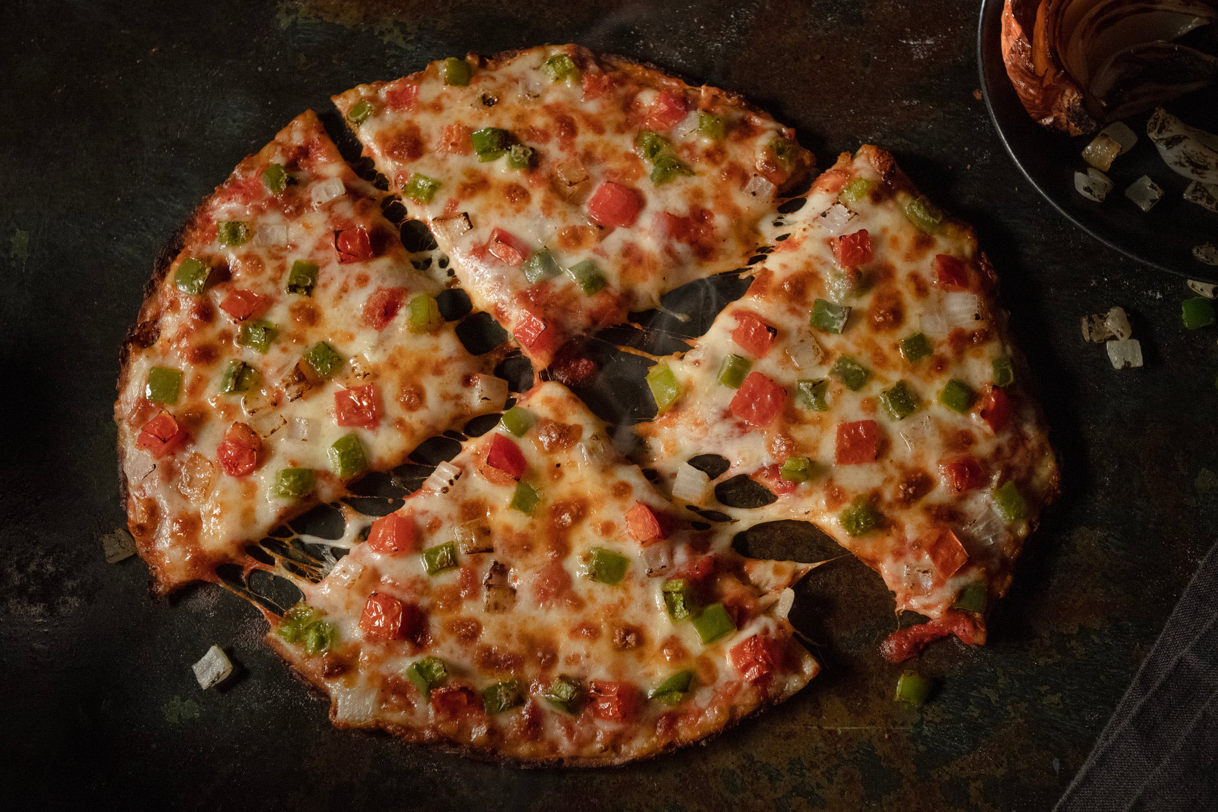 Order Cauliflower Crust Pizza - Small (4 Pieces) food online from Jet's Pizza store, Ann Arbor on bringmethat.com