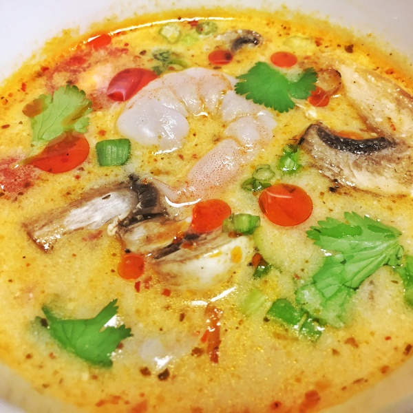 Order Creamy Tom Yum Soup food online from Foo Asian Grill & Bubble Tea store, Irving on bringmethat.com