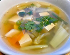 Order S5. Tofu Soup food online from Thai Der store, Las Vegas on bringmethat.com