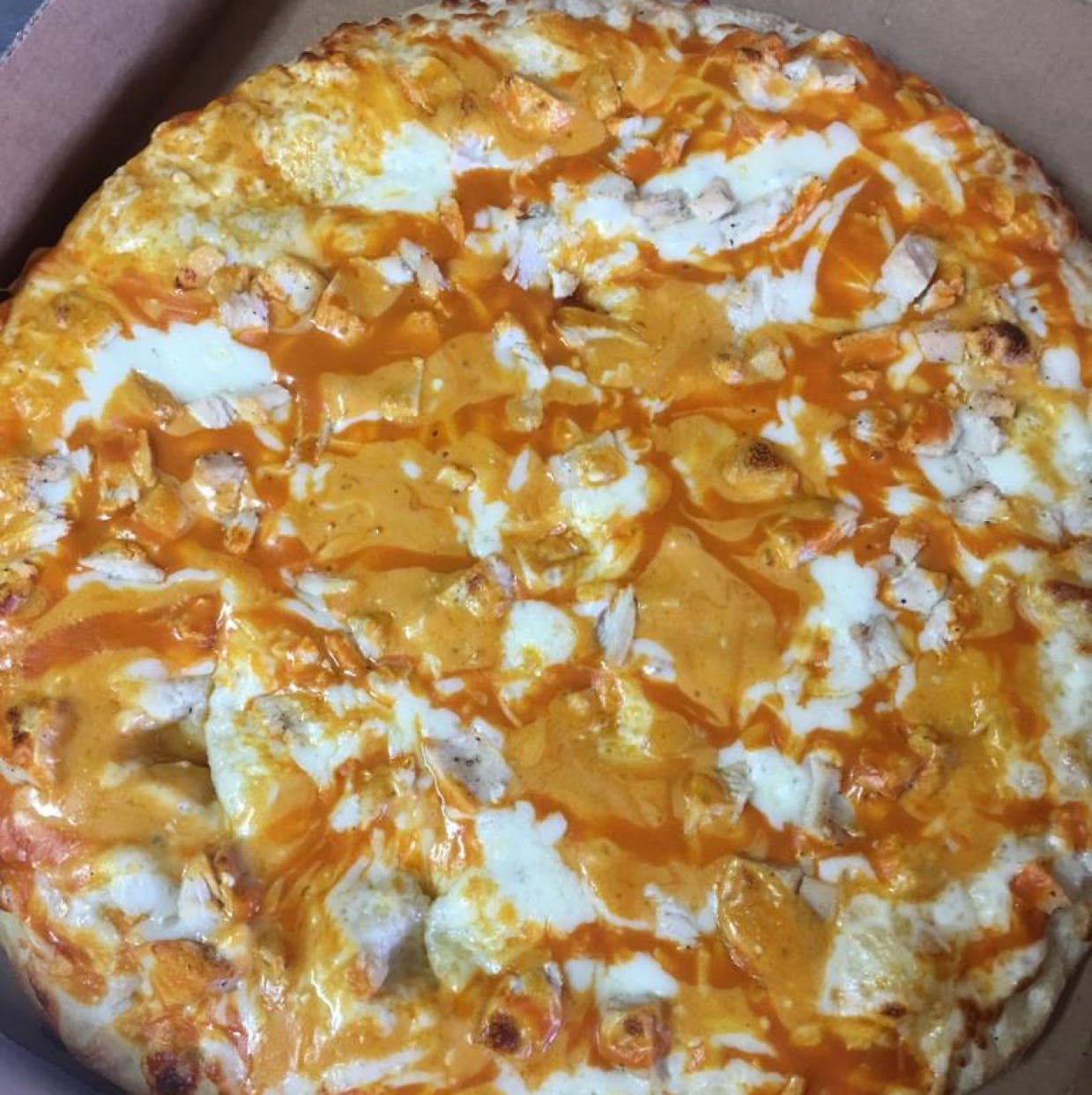 Order Buffalo Chicken Pizza - Medium 12'' (8 Slices) food online from I Love NYC Pizza store, Orlando on bringmethat.com
