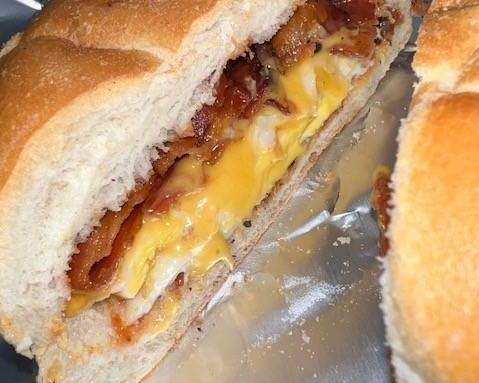 Order Egg Sandwich food online from Uptown Deli & Grill store, Passaic on bringmethat.com