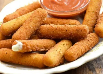 Order FP's Mozzarella Cheese Sticks food online from Fire Pizza store, Arlington Heights on bringmethat.com