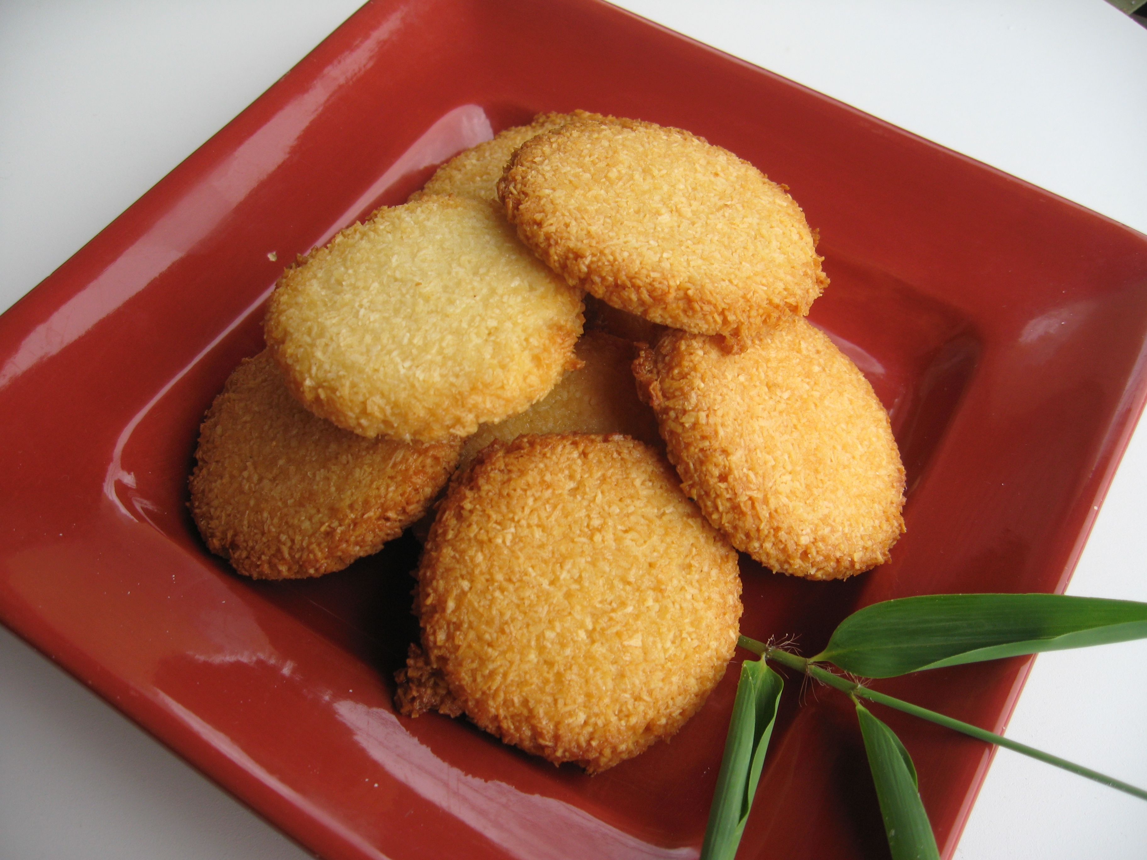 Order Coconut Macaroons food online from An Xuyen Bakery store, Portland on bringmethat.com