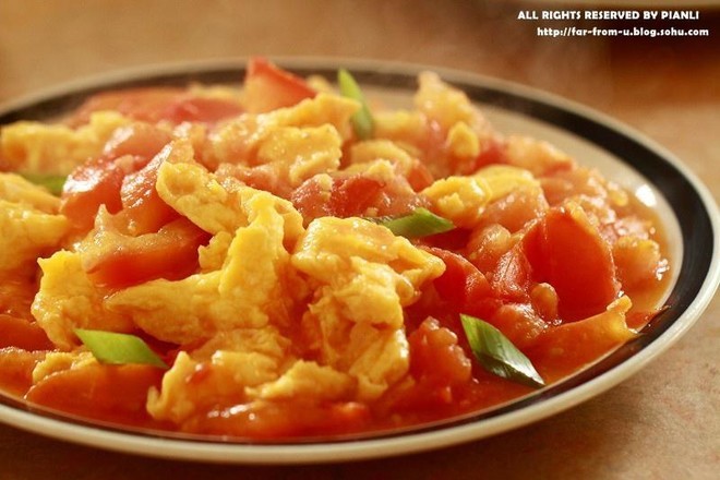 Order Fried Egg with Tomato番茄炒蛋 food online from Frice store, Riverside on bringmethat.com