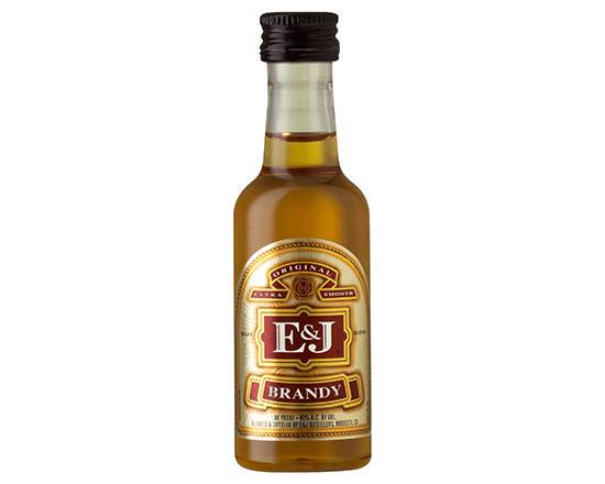Order E&J VS, 50mL brandy (40.0% ABV) food online from Arcata Liquors store, Arcata on bringmethat.com