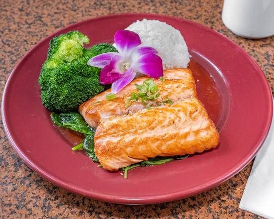 Order Grilled Salmon food online from Gami Sushi store, San Diego on bringmethat.com
