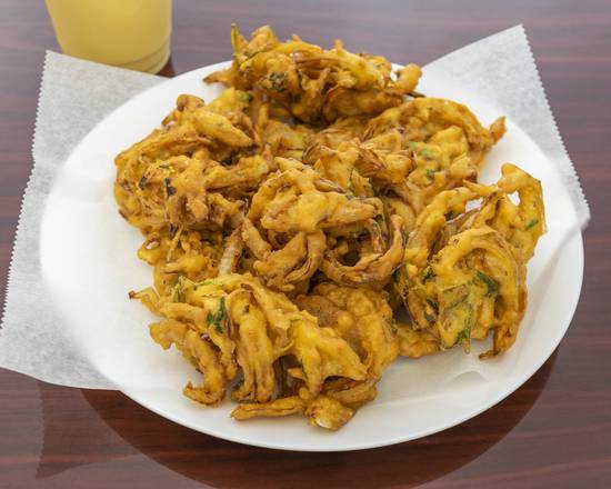 Order Palak Pakora food online from Sri Ganesh Dosa House store, Parsippany-Troy Hills on bringmethat.com