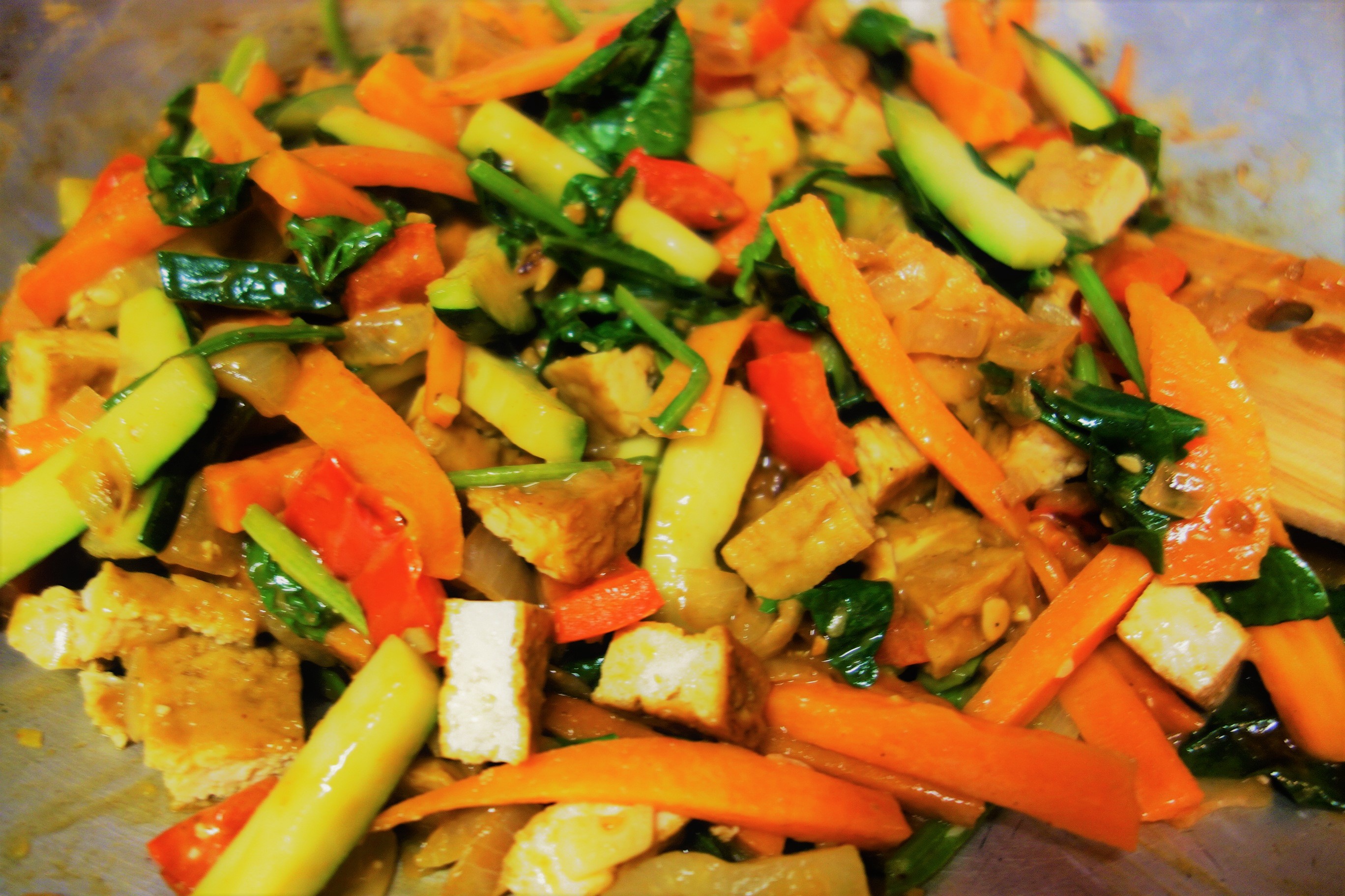 Order W6. Vegetarian Chop Suey food online from Pho Saigon Express store, Escondido on bringmethat.com