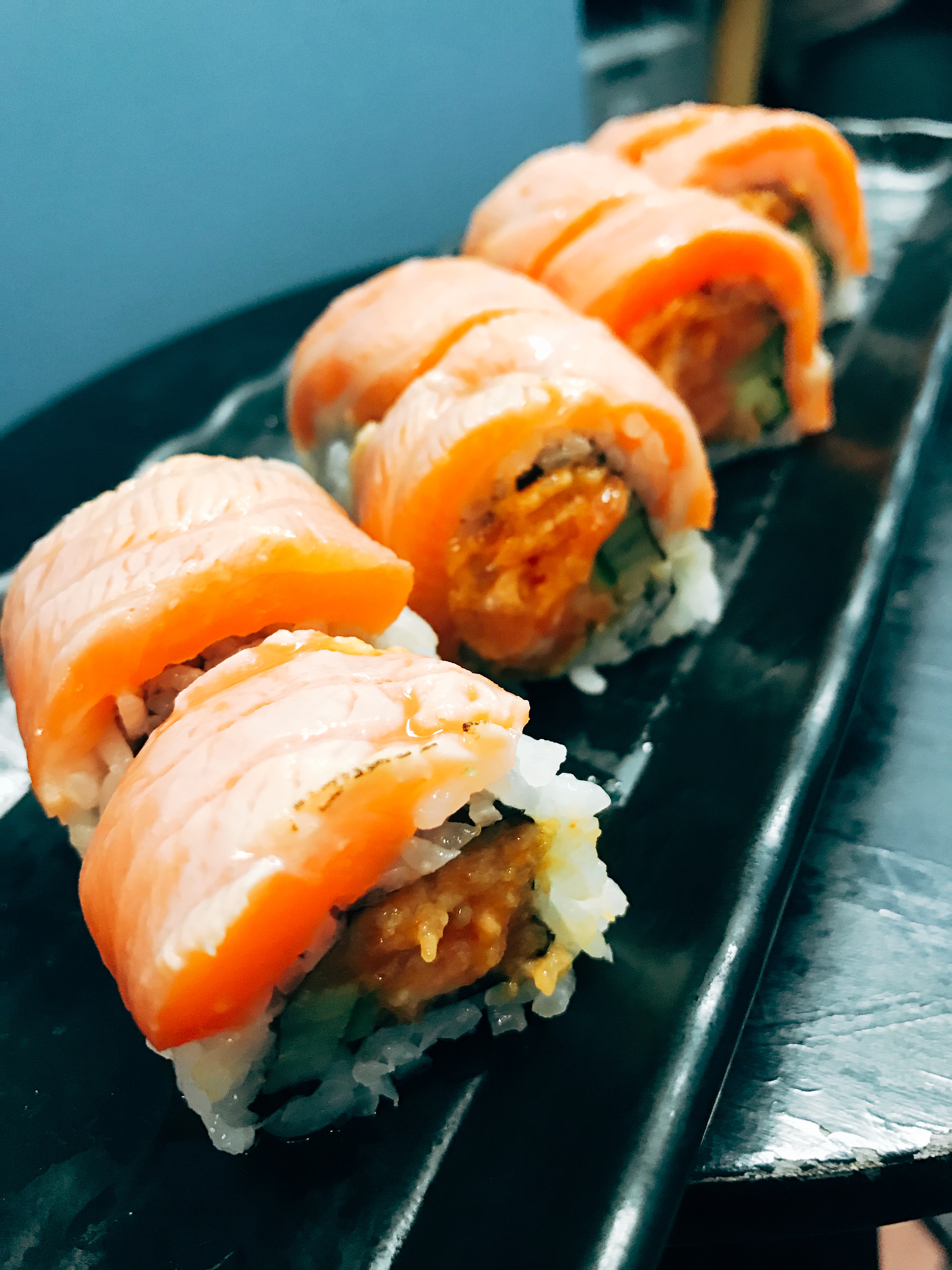 Order Truffle Salmon Roll food online from Naked Fish Japanese Restaurant store, Chino Hills on bringmethat.com