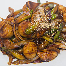 Order Grilled Scallop 照烧干贝  K food online from Jin's Fine Asian Cuisine store, Brookline on bringmethat.com