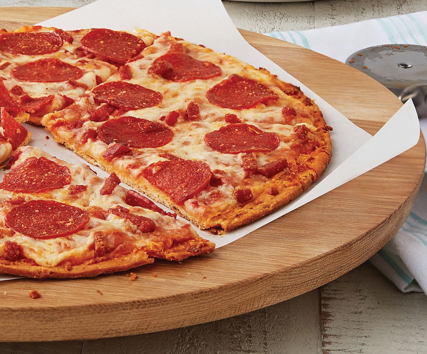 Order 12" Pepperoni Pizza food online from Papadogos store, El Paso on bringmethat.com