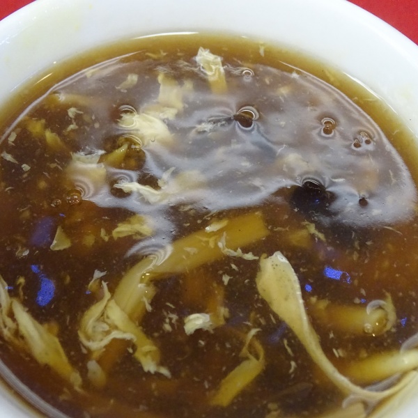 Order S1. Hot and Sour Soup food online from QQ Star China Cafe store, Friendswood on bringmethat.com