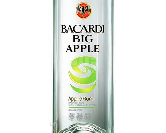 Order Bacardí, APPLE · 750ML food online from House Of Wine store, New Rochelle on bringmethat.com