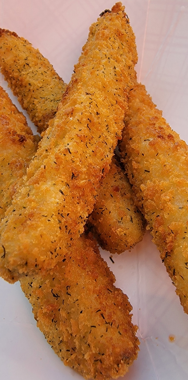 Order Fried Pickle Spears food online from Dj Pizzeria store, Spencerport on bringmethat.com