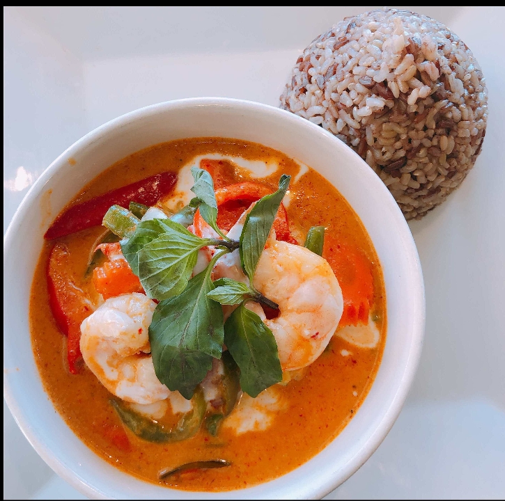 Order Red Curry food online from Chada Thai Cuisine store, San Ramon on bringmethat.com