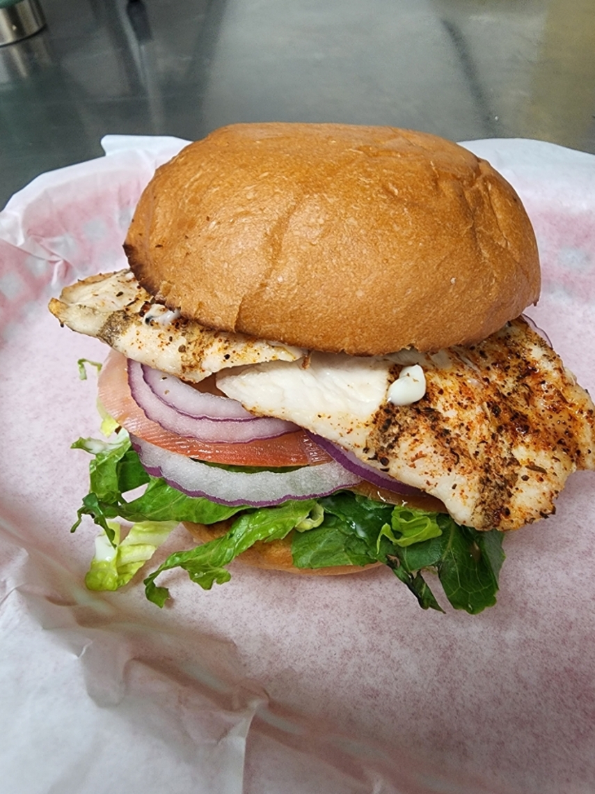 Order Grilled Sando food online from Hen House store, Danville on bringmethat.com