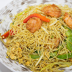 Order Singapore Rice Noodles 星州炒米粉 R food online from Jin's Fine Asian Cuisine store, Brookline on bringmethat.com