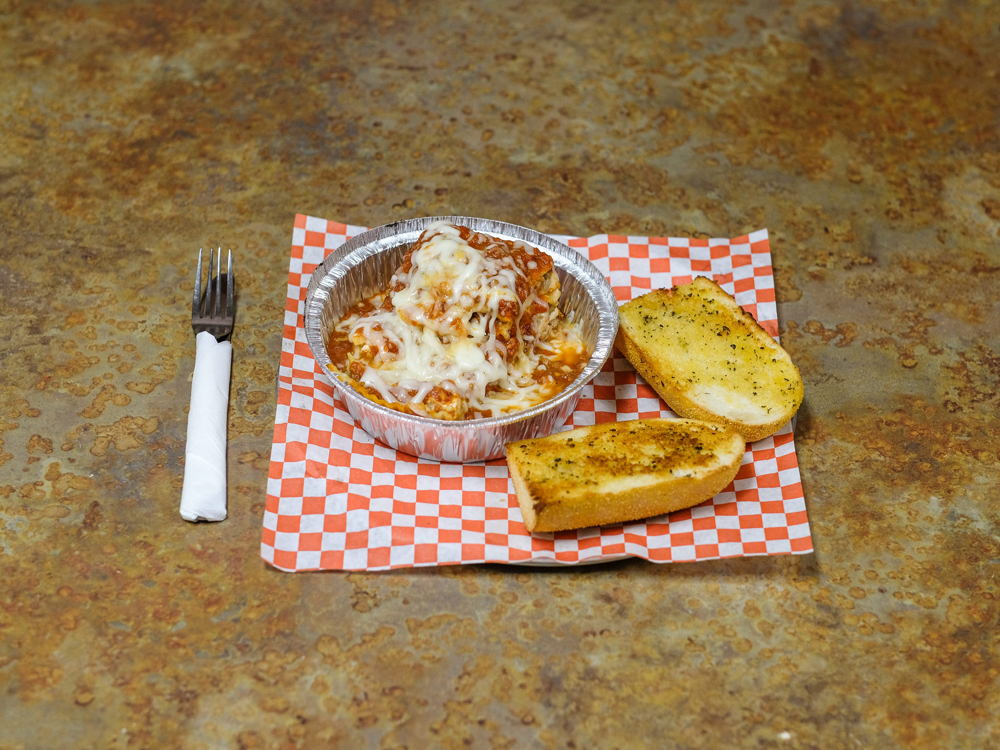 Order Meat Lasagna food online from Papas Pizza store, San Diego on bringmethat.com