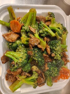 Order 505. Beef with Broccoli food online from Pearl Chinese Restaurant store, Mesquite on bringmethat.com