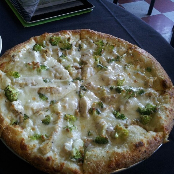 Order Alfredo Chicken Special Pizza food online from Free Wheeler Pizza store, Salt Lake City on bringmethat.com