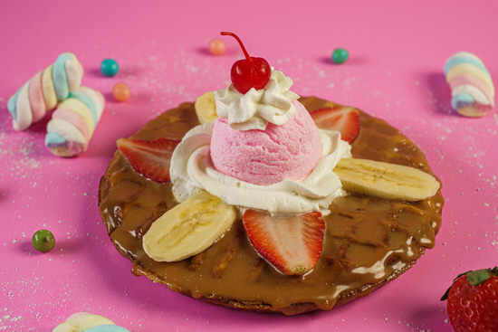 Order Waffle Banana Strawberries food online from Crepes And Fresas store, Duluth on bringmethat.com