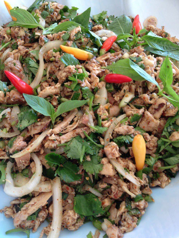 Order 21. Chiend Mai Chicken Salad food online from Sticky Rice Restaurant store, Modesto on bringmethat.com