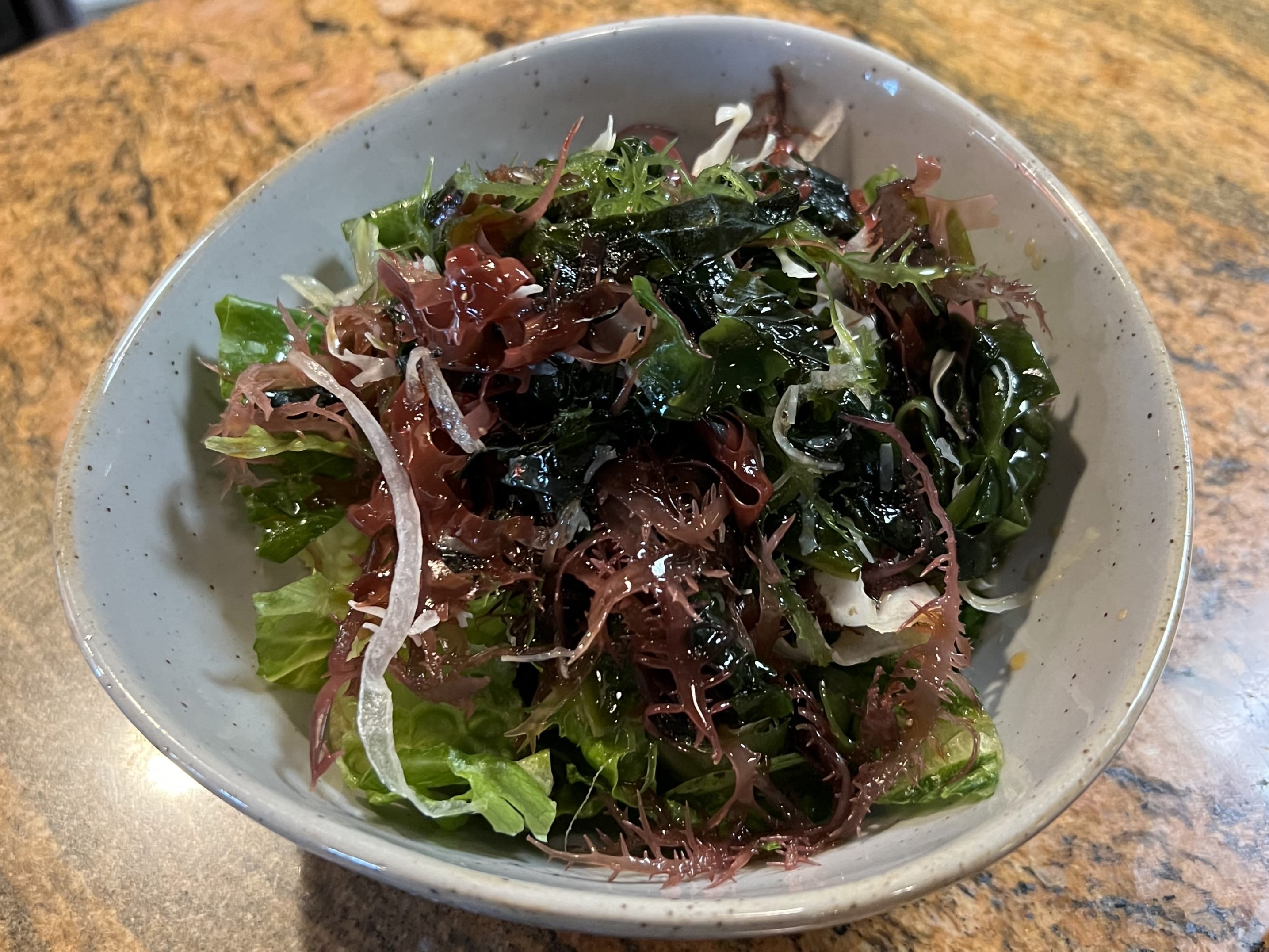 Order Seaweed Salad food online from Ichiza Sake House store, Las Vegas on bringmethat.com