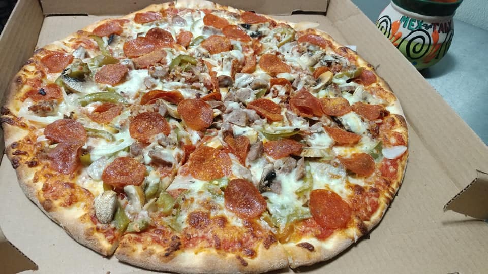 Order Supreme Pizza - Small 12" food online from Mex & Taly Pizza store, Bridgeport on bringmethat.com