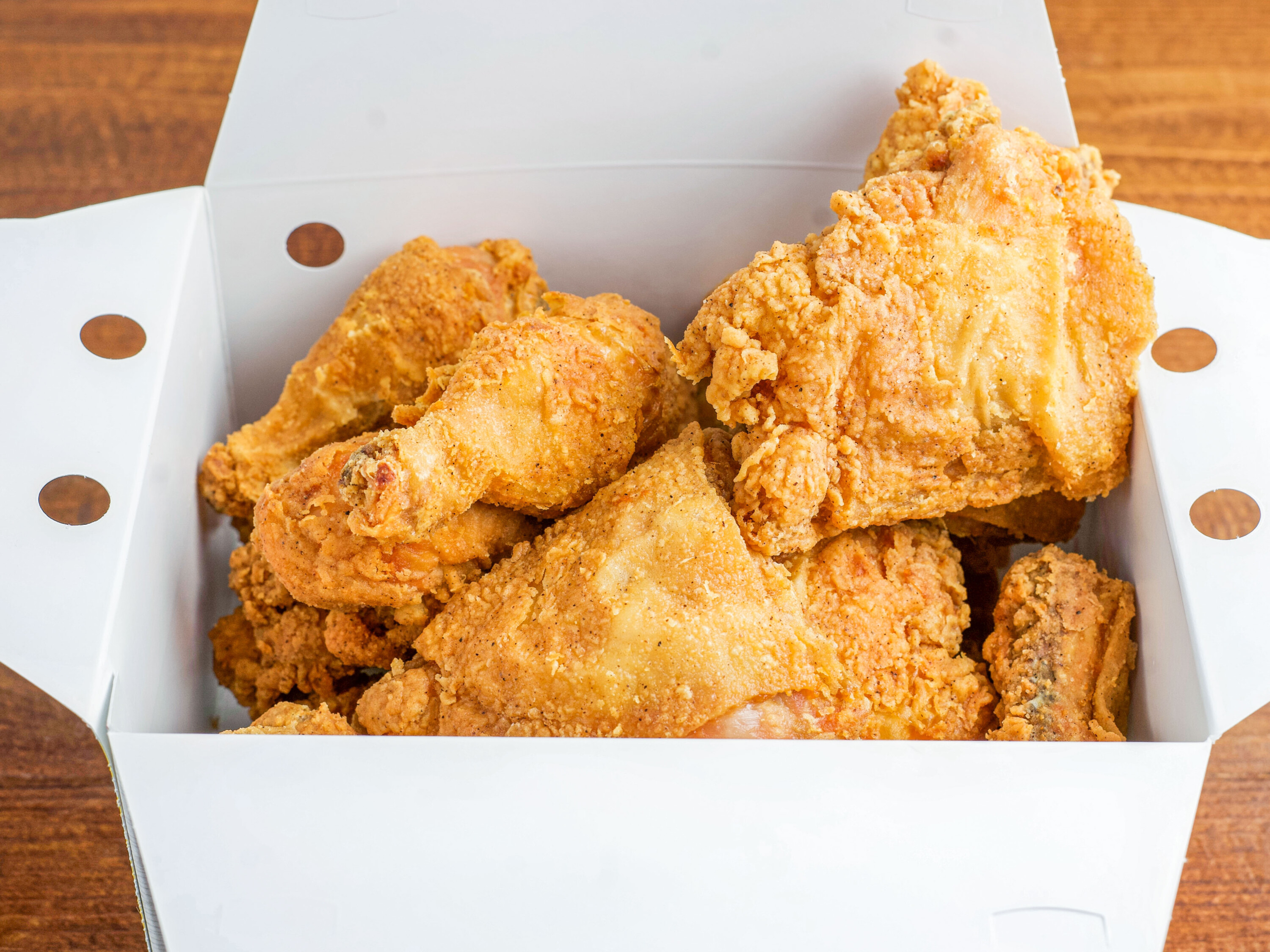 Order 16 Piece Mix Chicken food online from Chubby Of Southside store, Easton on bringmethat.com