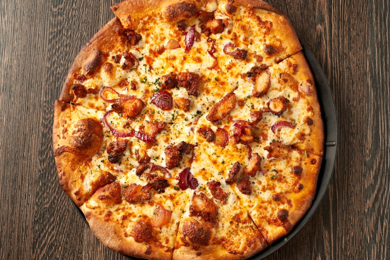 Order 10" Buffalo Chicken food online from Ghettyo Pizza store, Phoenix on bringmethat.com