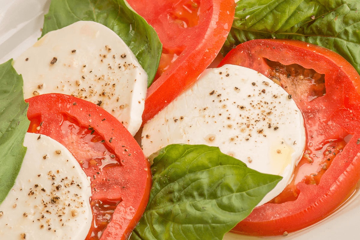 Order Mozzarella Caprese food online from Buca di Beppo store, Pittsburgh on bringmethat.com