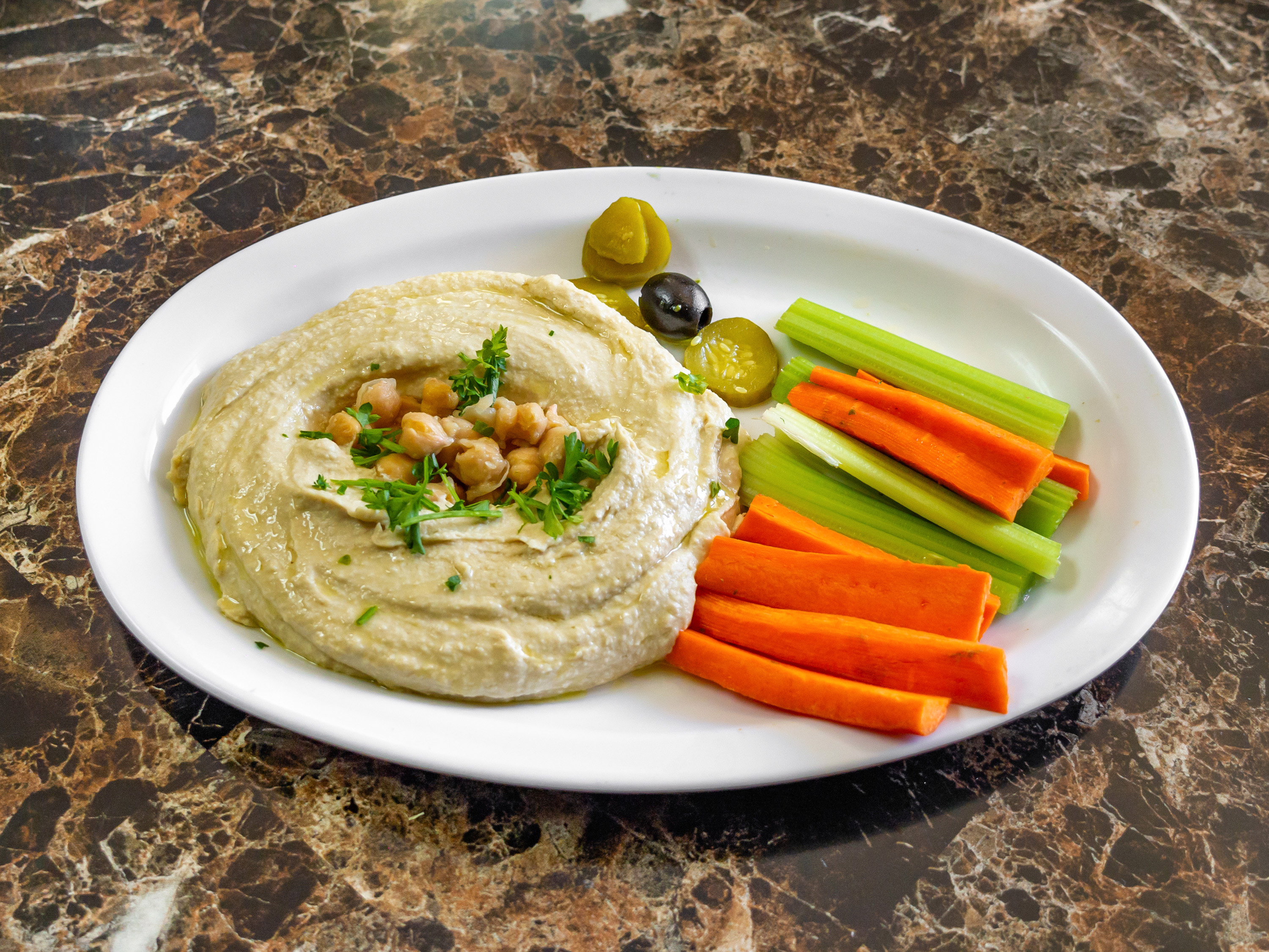 Order Fresh Hummus with Veggies food online from Greenz! store, San Mateo on bringmethat.com