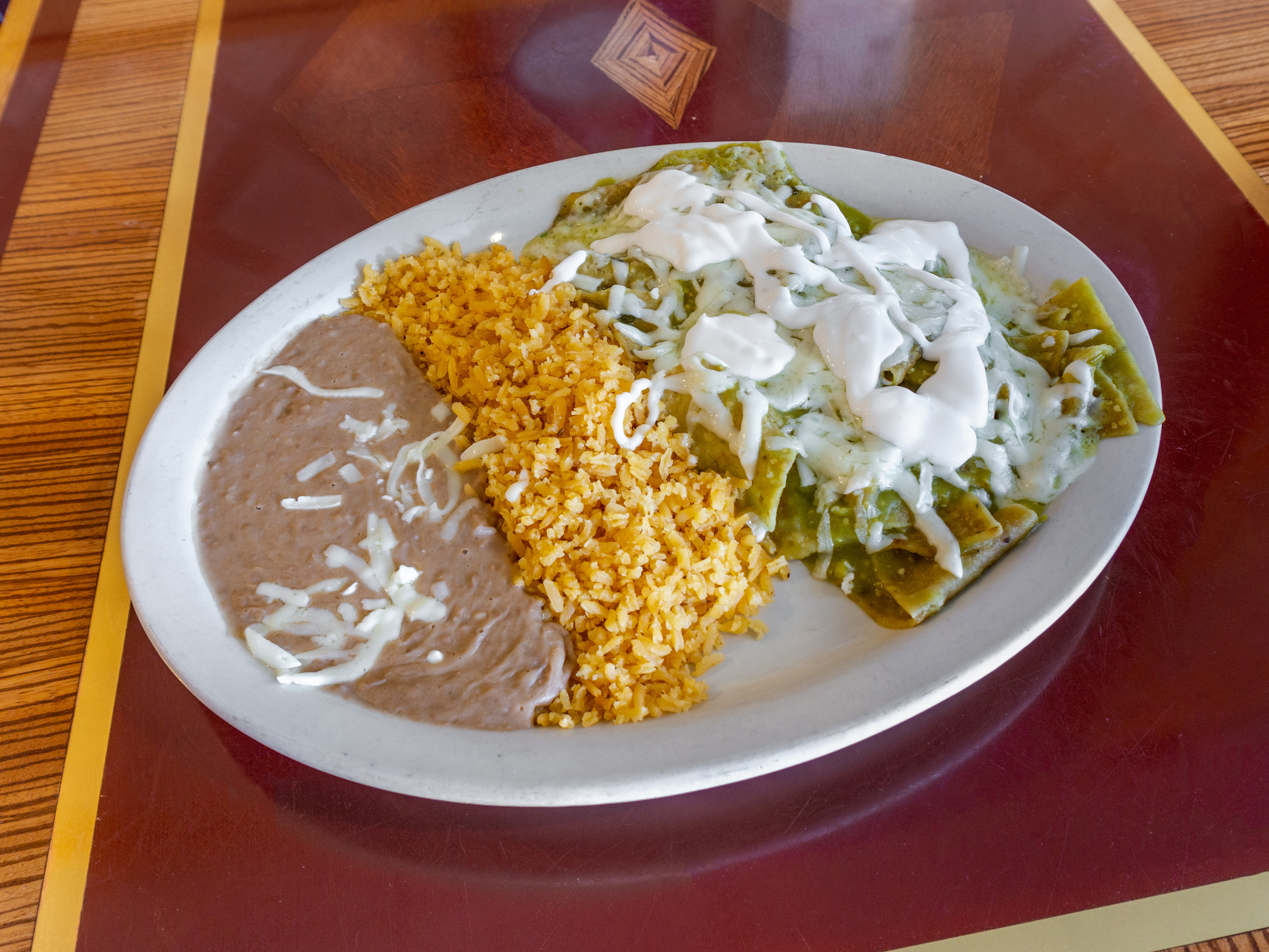 Order Chilaquiles con Carne food online from Taqueria El Ranchito store, Chicago on bringmethat.com