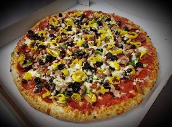 Order Super Deluxe Pizza food online from Toarminas Pizza store, Canton on bringmethat.com
