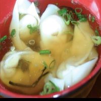 Order Wonton Soup food online from Dragon Express store, Mesa on bringmethat.com