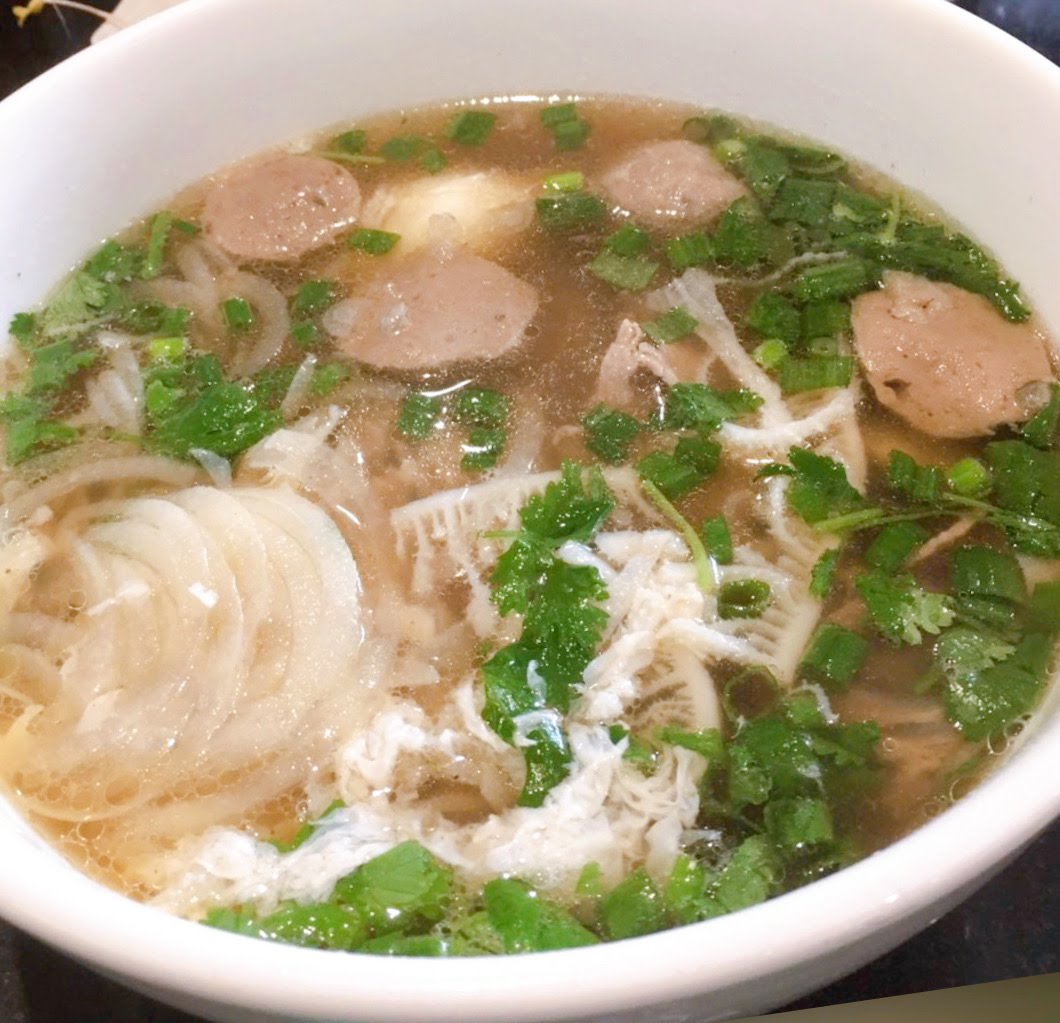 Order P1. Special Combination food online from Pho Hong Chau store, Salt Lake City on bringmethat.com