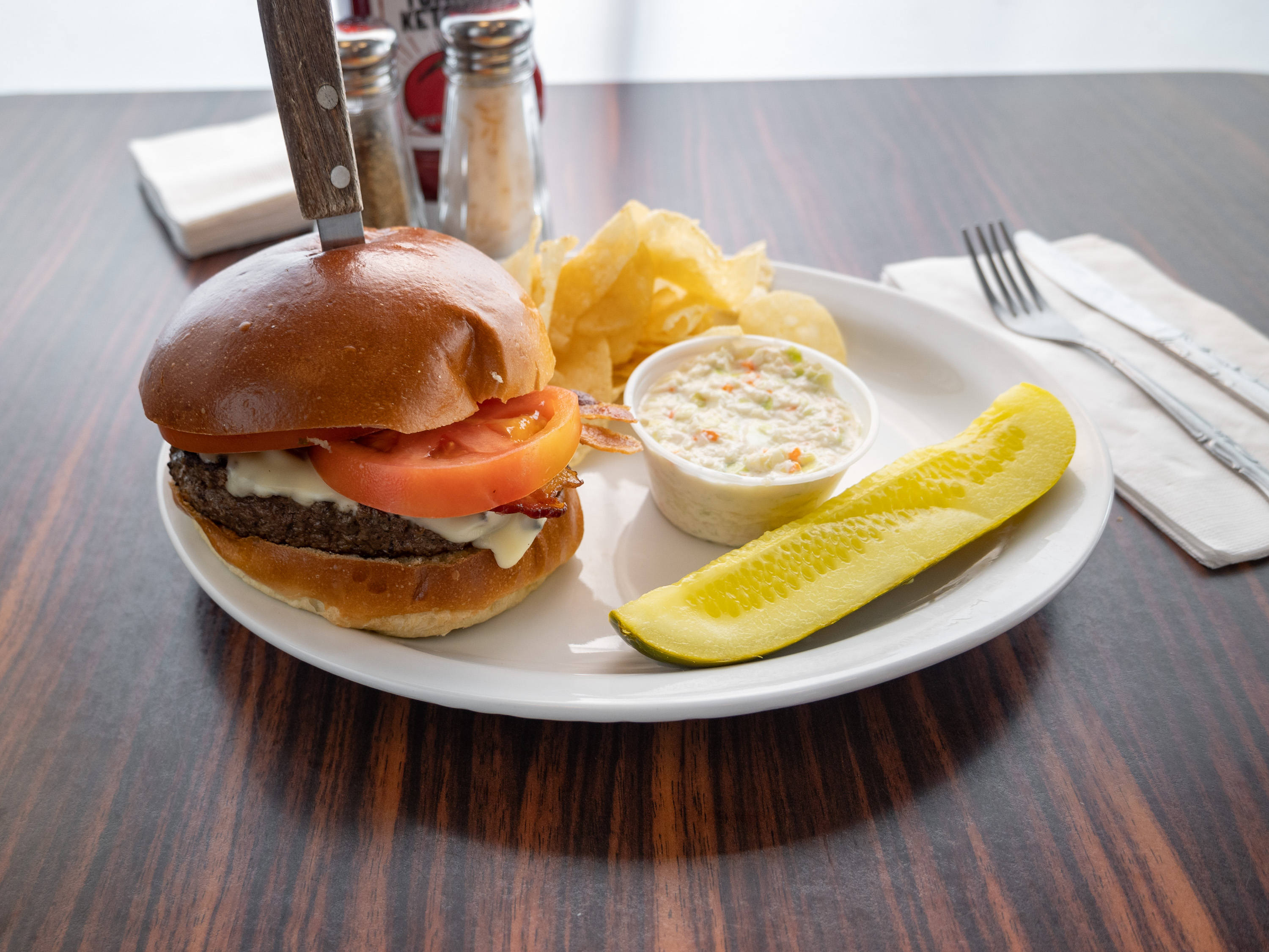 Order Hollywood Burger food online from Hollywood Cafe & Sports Bar store, Woodbury Heights on bringmethat.com