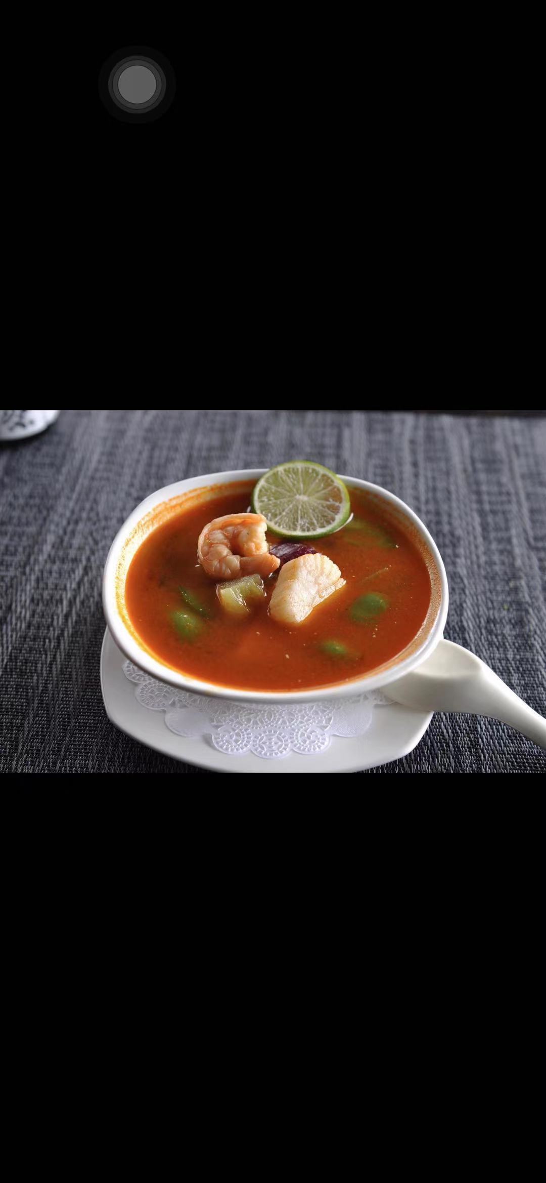 Order Tum Yum Soup food online from Nikko store, Tarrytown on bringmethat.com