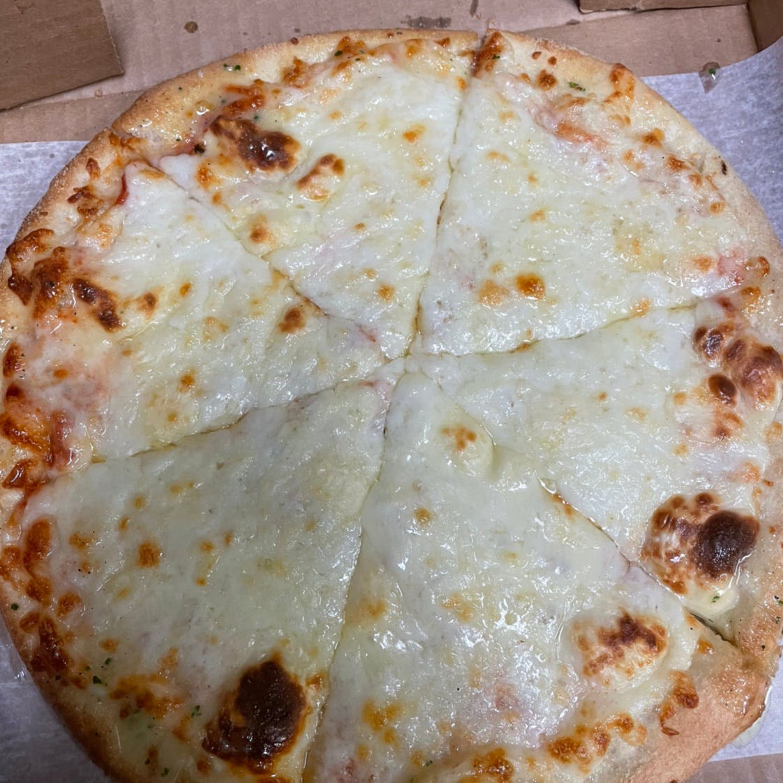 Order Cheese Lover's Pizza - 10'' (6 Slices) food online from Casa Nostra Italian Cuisine store, Greeneville on bringmethat.com
