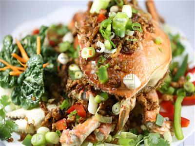Order Hong Kong Style Dungeness Crab food online from MingHin Cuisine - Lakeshore East store, Chicago on bringmethat.com