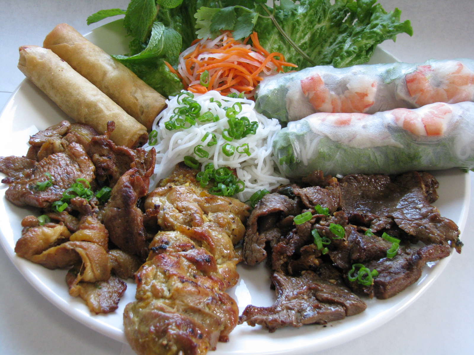 Order T01. House Appetizer (2) (T.KVDB) food online from Pho Daily store, Long Beach on bringmethat.com