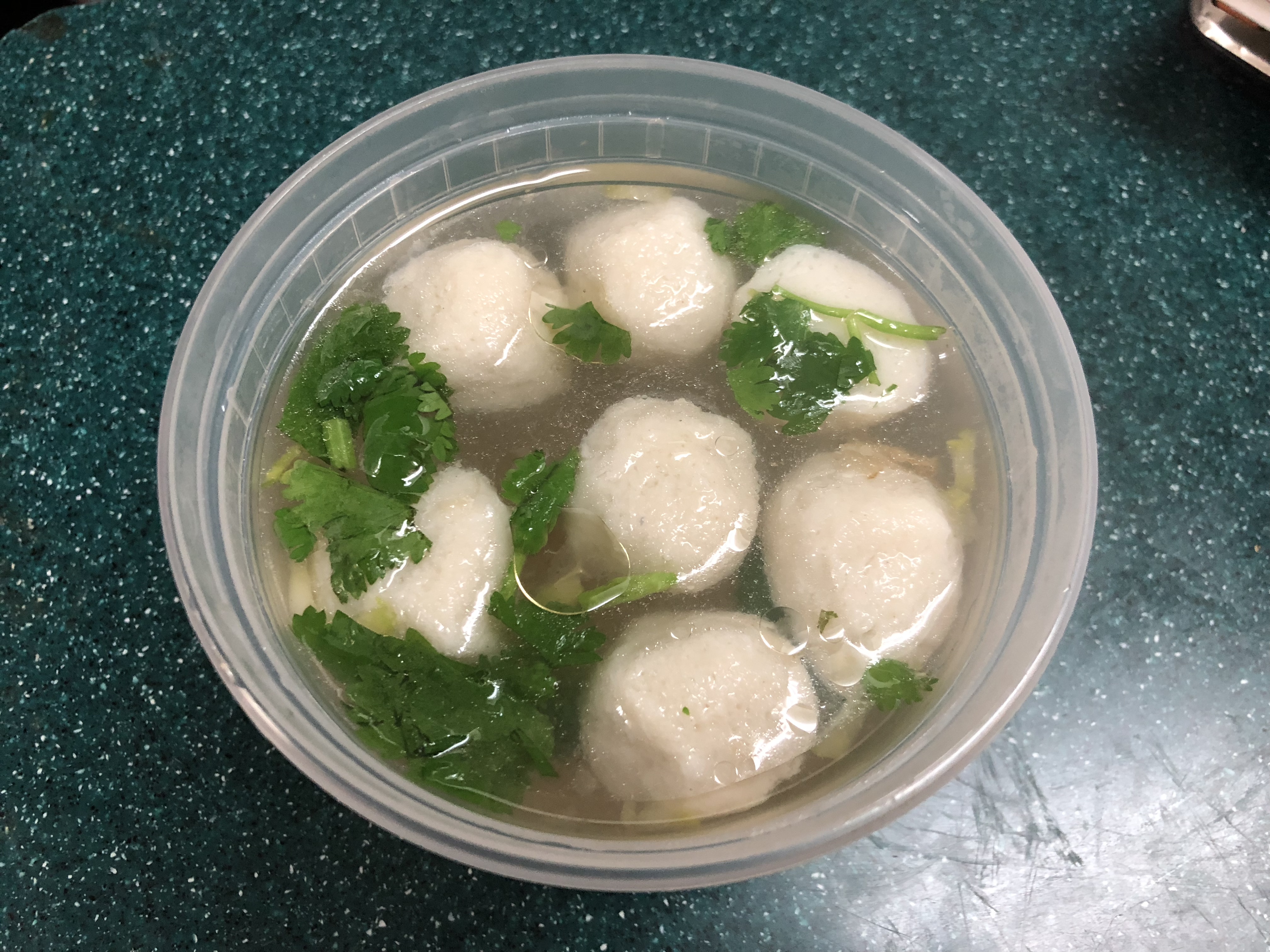Order 34. Fish Ball Soup 鱼丸汤 food online from May Wah Fast Food store, New York on bringmethat.com