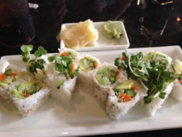 Order Veggie Cut Roll food online from Ahi Sushi store, Studio City on bringmethat.com