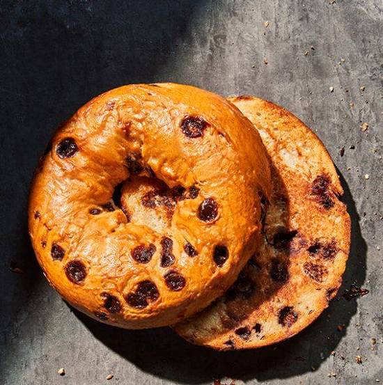 Order Chocolate Chip Bagel food online from Panera store, Wilmington on bringmethat.com